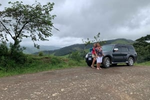 Monteverde: Lake Crossing to La Fortuna de Arenal