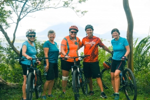 Monteverde: Mountain Bike Rugged Trail Lake cross to Arenal
