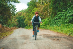Monteverde: Mountain Bike Rugged Trail Lake cross to Arenal