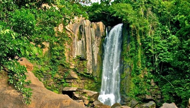 Nauyaca Waterfall - Costa Ballena