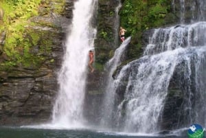 Nauyaca Waterfall Tour in Manuel Antonio