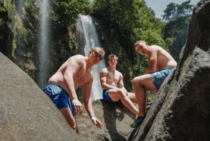 Cascadas de Nauyaca: Tour de día completo a las Cascadas