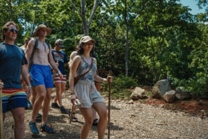 Cascadas de Nauyaca: Tour de día completo a las Cascadas