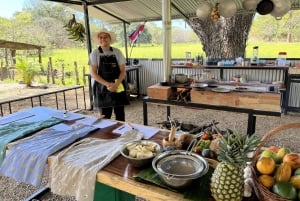Nosara: Traditional Costa Rican Cooking Class and Meal
