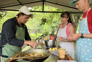 Nosara: aula de culinária e refeição tradicional da Costa Rica