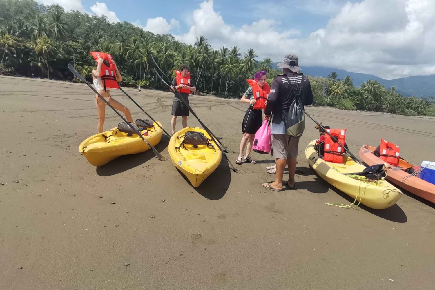 Ocean kayak and snorkel tour in Marino Ballena National Park