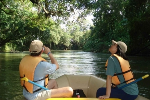 Safari por el río Peñas Blancas Flota en Balsa