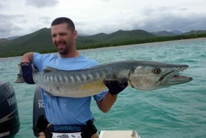 Playa Mantas: aluguer de mini barco de pesca privado