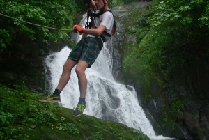 Puntarenas: Svævebanetur over 11 vandfald