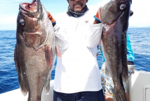 QM2 Sports Fishing Experience Private Charter Flamingo CR