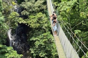 Quepos: Guided waterfall adventures
