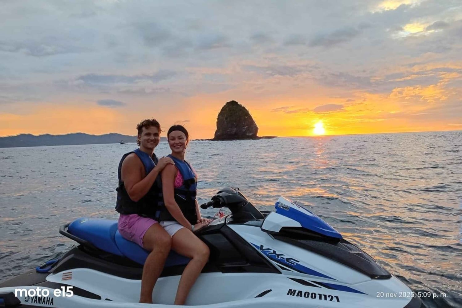 Jetski-tur ved solnedgang på Rich Coast