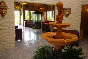 Rincon Vieja Volcano Zipline and Hot Springs Day Tour