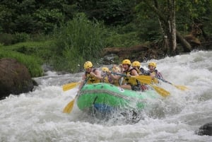 Rio Balsa: White Water Rafting Adventure