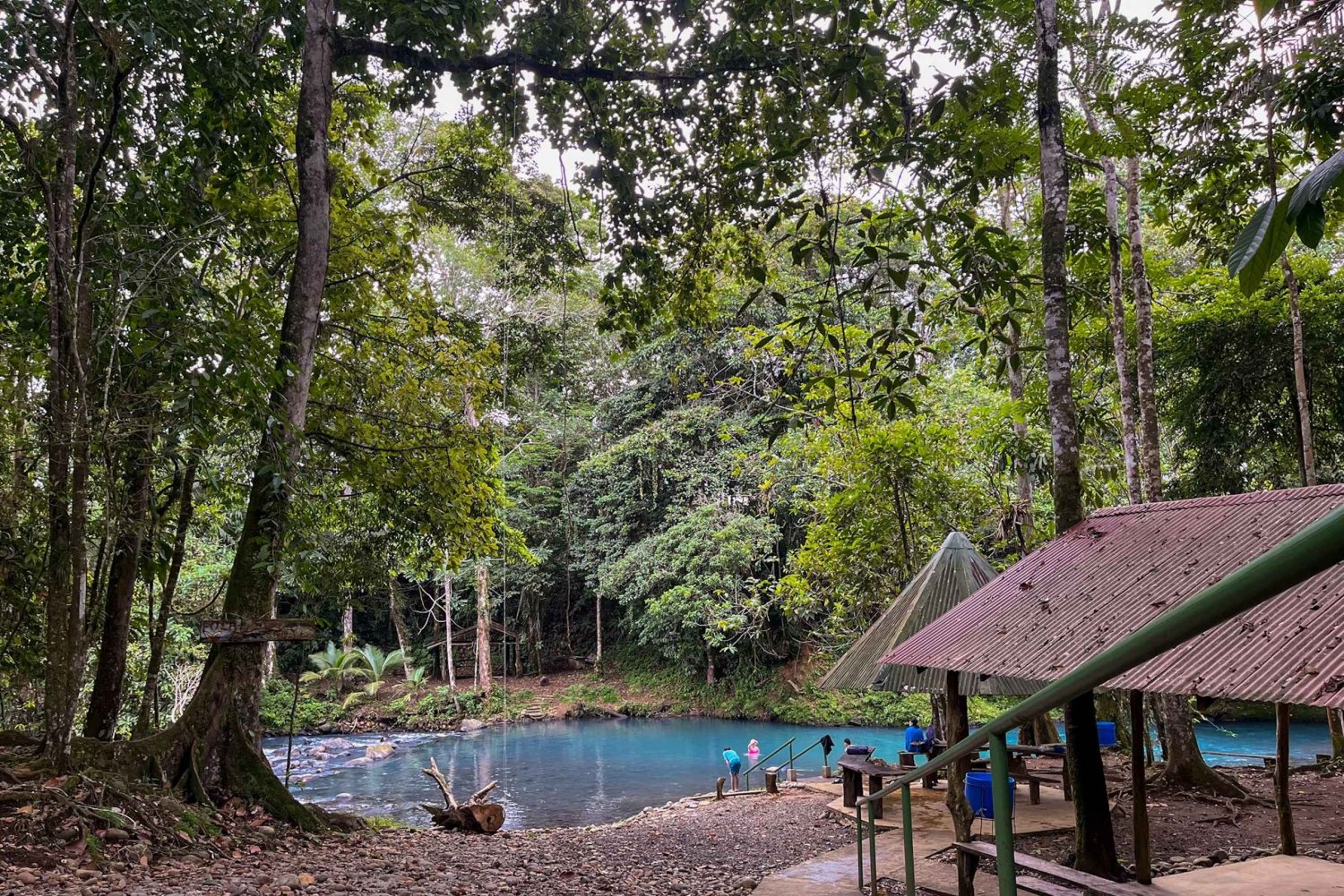 Rio Celeste: Natuurlijk zwembad in het bos