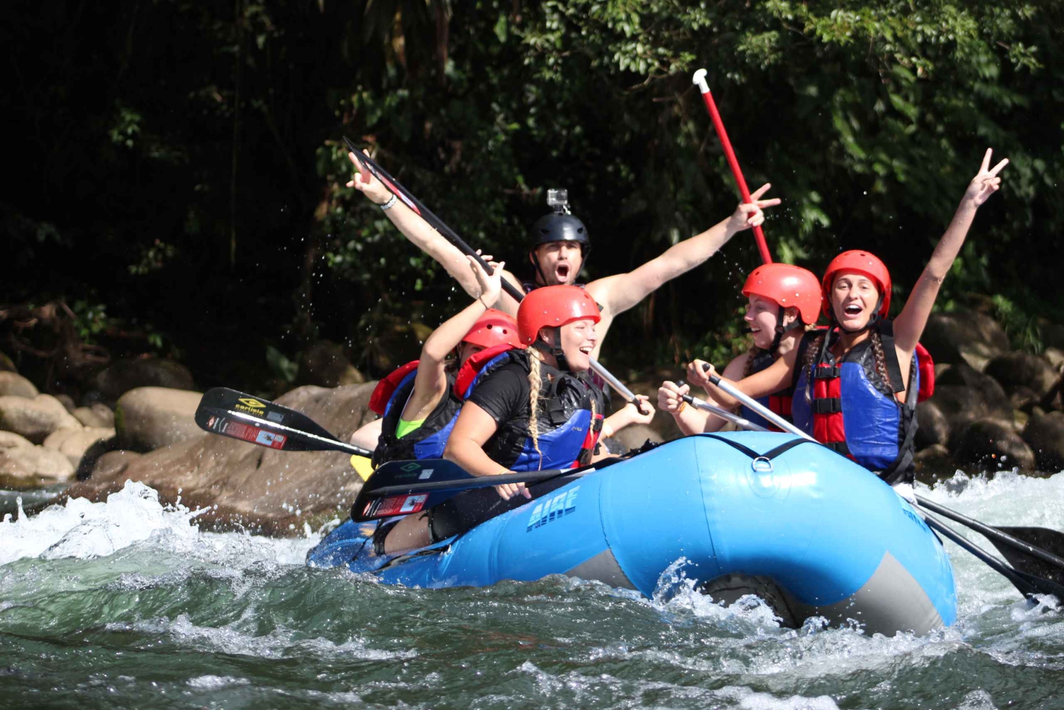 River Rafting Tour in Arenal mit costaricanischem Mittagessen