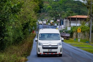 San Jose Airport: Shared Shuttle from/to La Fortuna