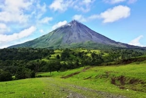 San José: Arenal Volcano, Hot Springs, & Zip Lining w/ Meals