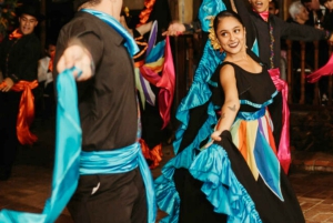 San José: Folklore-esitys ja buffetillallinen