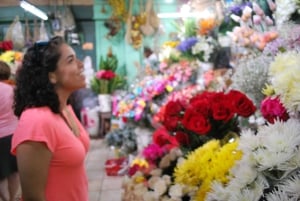 San José: Food Culture Tour with Cooking and Cocktail Class