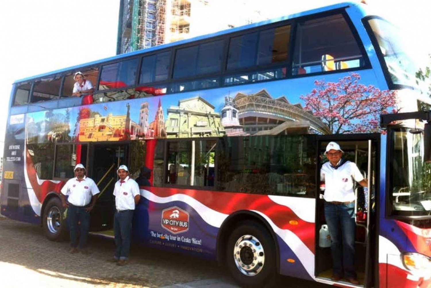 San José : Visite guidée de la ville en bus avec déjeuner et boisson de bienvenue