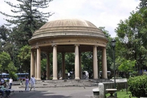 San Jose: Highlights Walking Tour With A Guide