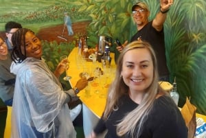 San José: Nighttime Food Culture Tour with Cocktail Class