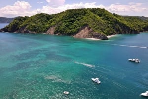 Santa Teresa: Tortuga Island Full Day Boat Tour with Snorkel