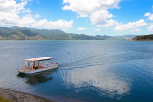 Eco-tur till Arenal vulkanens nationalpark och sjön i en liten grupp
