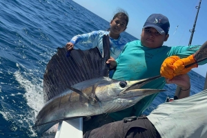 シュノーケリングとレクリエーションフィッシング、コンチャルビーチ