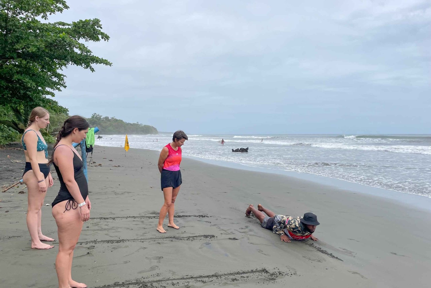 Cahuita Surffitunnit, ammattilaissurffaajien kanssa