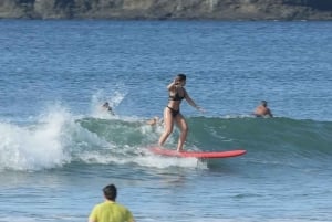 Tamarindo Surf & Tours: lekcje surfingu dla wszystkich poziomów zaawansowania