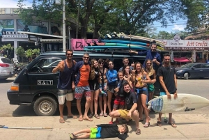 Tamarindo: Clases de surf 5 estrellas con SALT