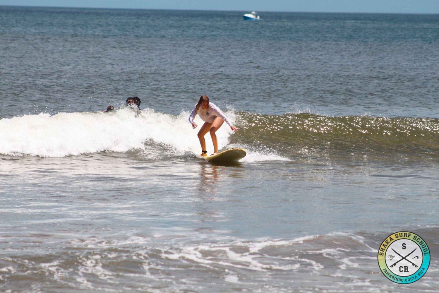 Leçon de surf de 2 heures, privée ou en groupe, sur la plage de Tamarindo