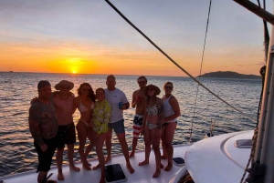 Tamarindo: Privat tur med katamaran og snorkling