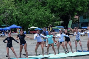 Tamarindo Surf & Tours: lekcje surfingu dla wszystkich poziomów zaawansowania