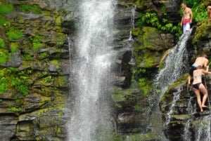 O Extreme Adventurer Waterfall Tour