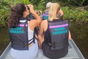 Tortuguero: Passeio de canoa pela Amazónia costa-riquenha.