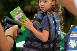 Tortuguero: English Tours - Canoe Tour in Tortuguero National Park