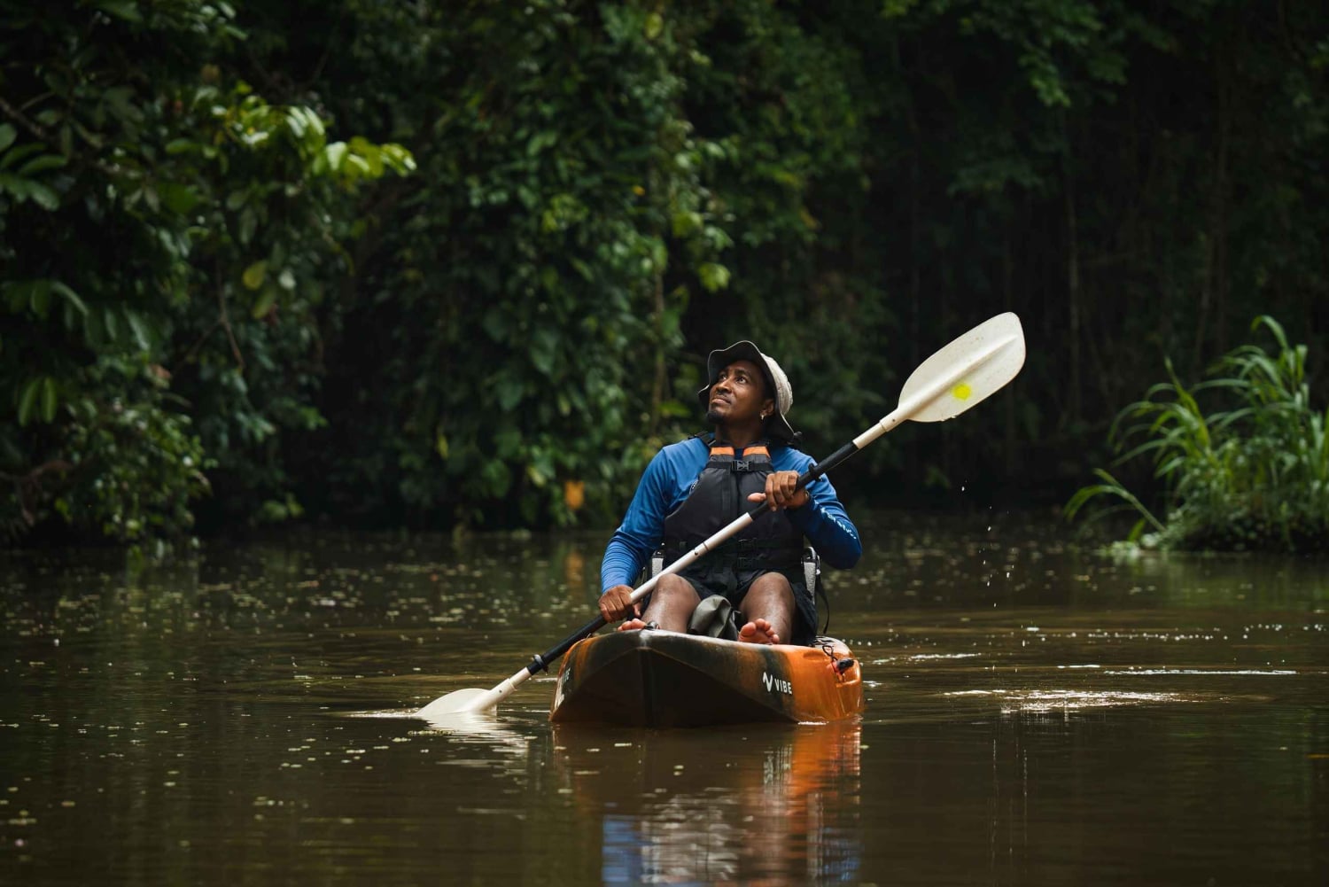 Tortuguero: Kayak adventure through the rainforest canals.