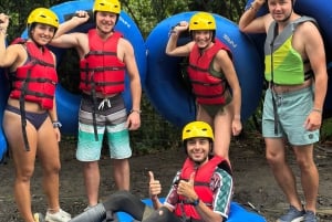 Tubing på Rio Celeste: Sjov, naturlige pools og frisk frugt