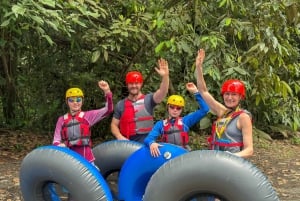 Tubing på Rio Celeste: Sjov, naturlige pools og frisk frugt
