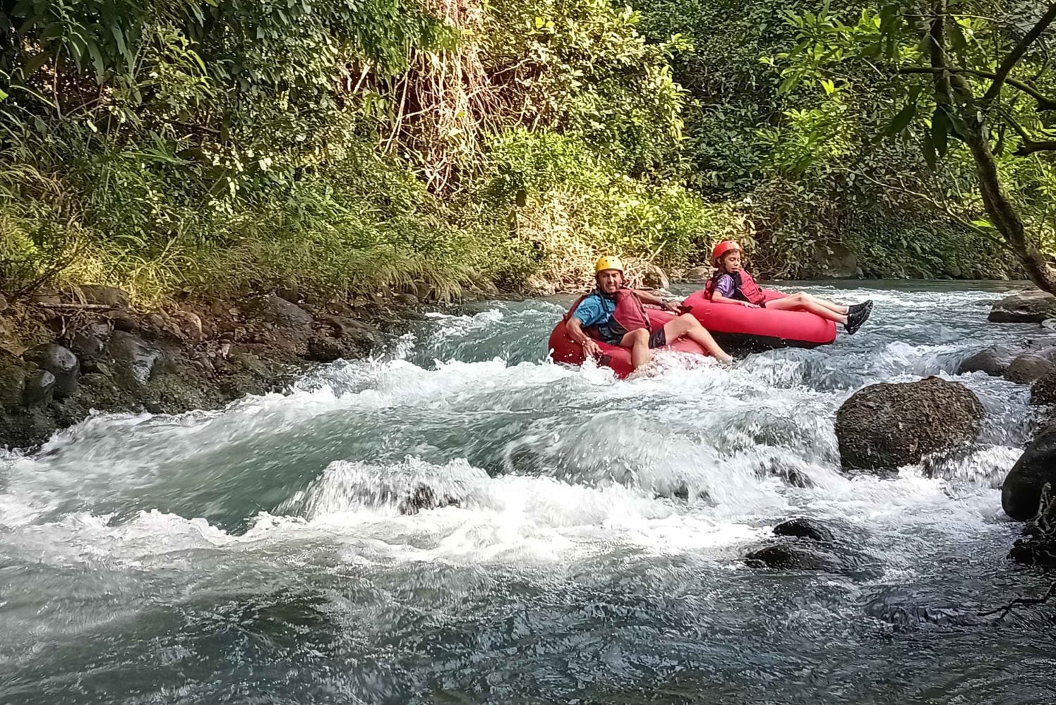 Tubing Tour Rio Celeste