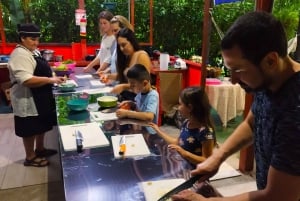 La Fortuna: Kostarykańska lekcja gotowania+kolacja+nocna wycieczka z żabami