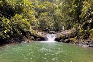 Uvita: Avventura adrenalinica 5 in 1 al Rainforest Adventure