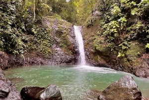 Uvita vandfald og surfoplevelse Oplev Uvita Costa Rica