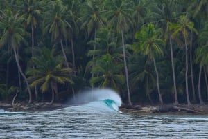 Uvita vattenfall och surfupplevelse Upptäck Uvita Costa Rica