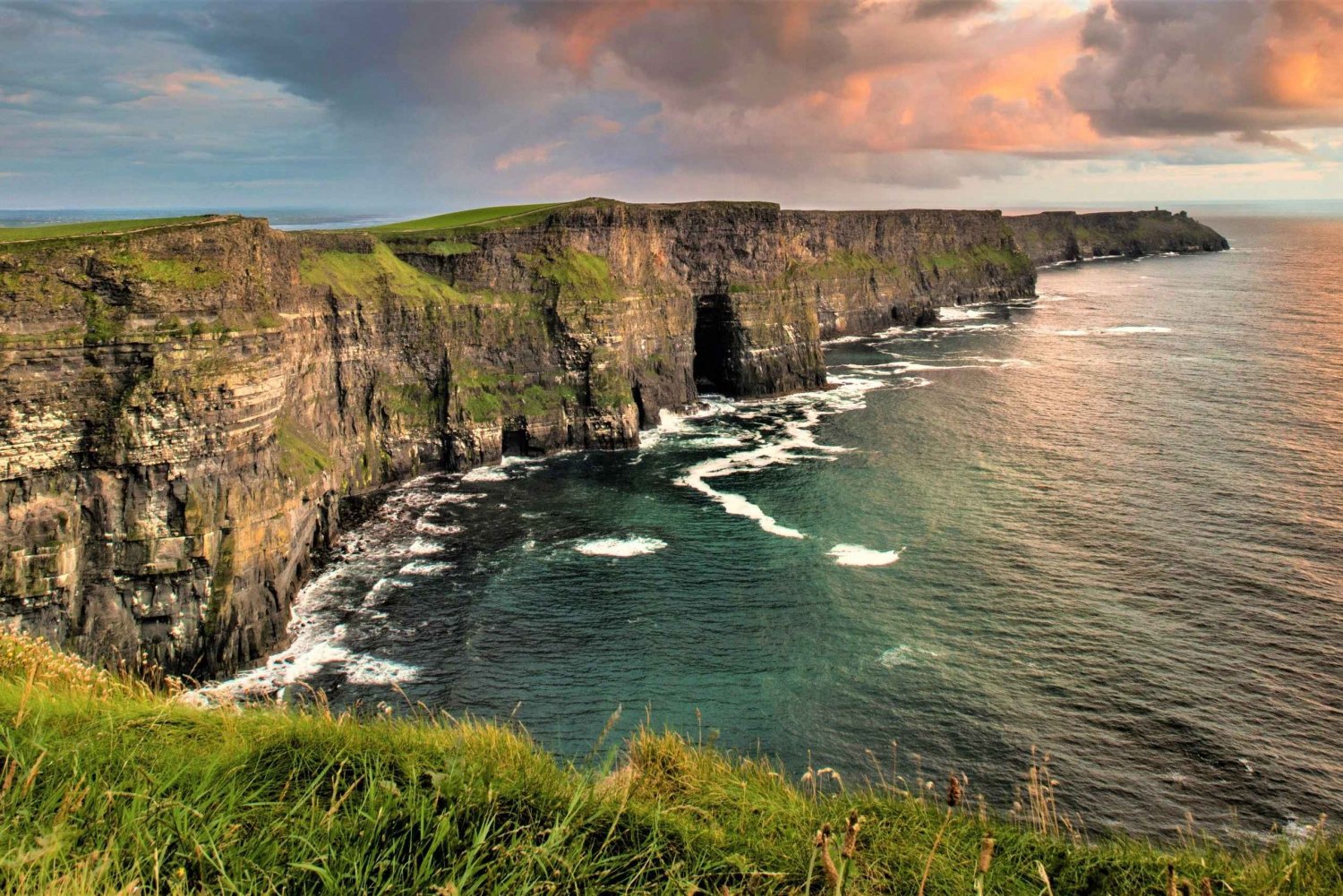 Aran Island,Cliffs of Moher & Cliff cruise from Galway City.