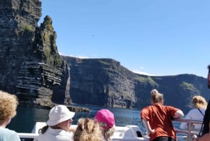 Cliffs Cruise, Aran Islands & Connemara in One Day