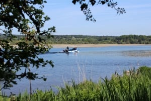 County Clare: eBike-Tour mit Guide und Bootstour nach Inis Cealtra